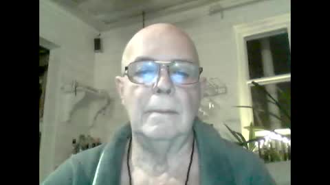 Snapshot of nudistjavist chatting on December 2, 2:58 pm Haky online show from December 2, 2:58 pm