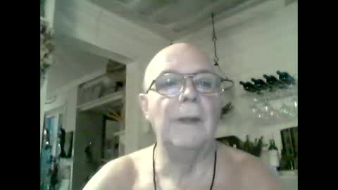 Snapshot of nudistjavist chatting on December 18, 1:02 pm Haky online show from December 18, 1:02 pm