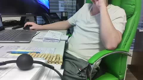 Slave for Mistress and Master online show from July 30, 7:20 am