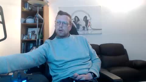 Snapshot of nursefan chatting on October 10, 8:46 pm nursefan online show from October 10, 8:46 pm