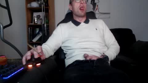 Snapshot of nursefan chatting on October 30, 4:18 pm nursefan online show from October 30, 4:18 pm