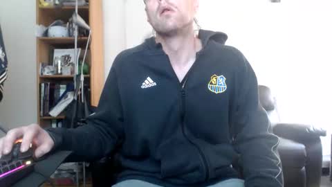 Snapshot of nursefan chatting on October 5, 1:41 pm nursefan online show from October 5, 1:41 pm