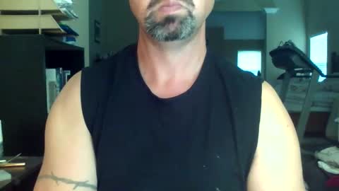 nvrenuff1979 online show from September 21, 12:31 pm