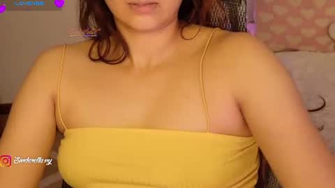 Nylaah online show from June 24, 3:35 am