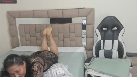 nyomi browm online show from February 24, 9:10 am