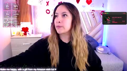 Alex   .    online show from April 25, 2:25 am