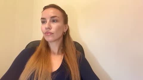 Snapshot of nyxelia_ chatting on October 22, 7:33 am Anastasia online show from October 22, 7:33 am