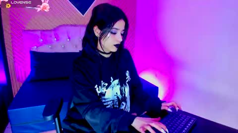 Nyx Moon  Schedule 1500 - 2200 online show from July 7, 10:58 pm