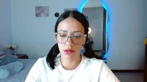 obsidian_love1 online show from July 1, 2:09 am