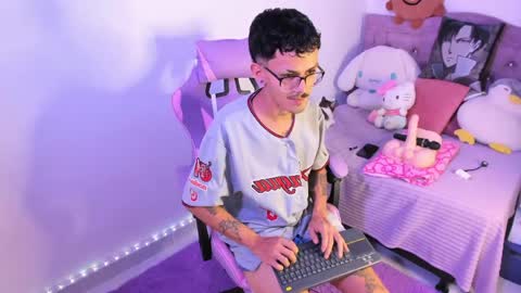 Cris online show from April 25, 3:41 am