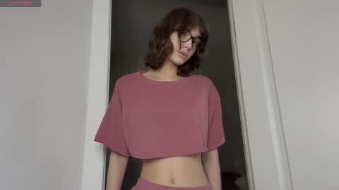 Thea online show from April 11, 4:50 am