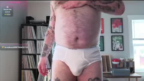 Office Dad online show from April 22, 6:15 pm