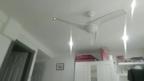 oggi95 online show from March 22, 12:31 pm