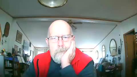 Maximus No Mo online show from December 21, 8:26 pm