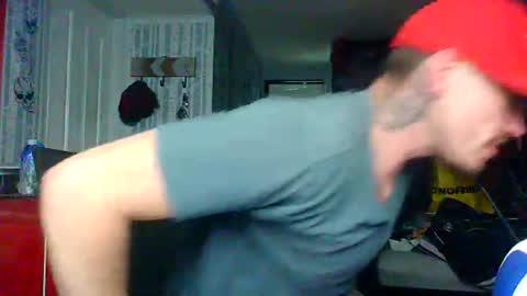 who dares  toss me some  tips lets have fun online show from November 14, 5:53 am