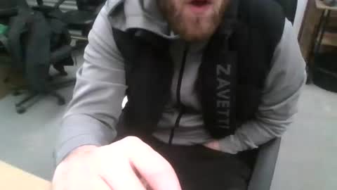 TheDee online show from January 11, 1:28 pm