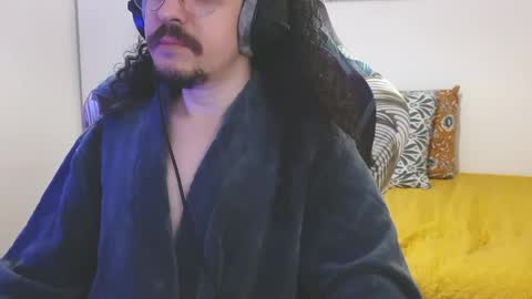 okako online show from April 10, 5:39 pm