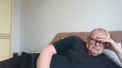 old_fkrr_ online show from March 26, 11:48 am