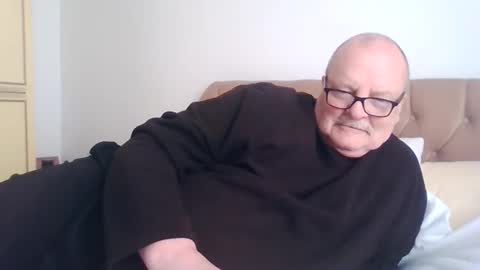 old_fkrr_ online show from April 25, 2:25 pm