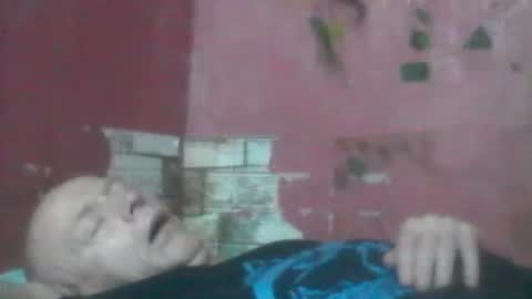 oldbuthorny62 online show from November 11, 5:31 am