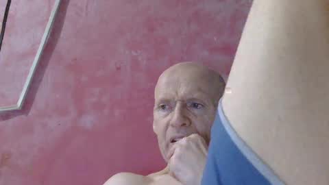 oldbuthorny62 online show from July 15, 5:17 pm