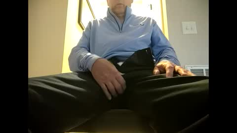 Snapshot of oldsubman chatting on January 26, 9:29 pm oldsubman online show from January 26, 9:29 pm