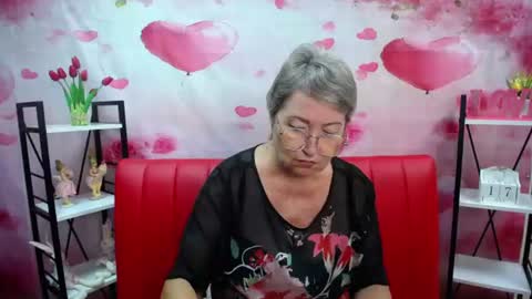 OlgaLuck online show from July 17, 8:27 am