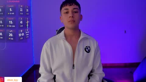 oliveeer online show from January 13, 6:37 pm