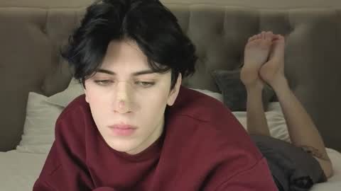 oliver online show from February 24, 11:57 am