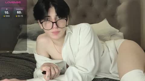 oliver online show from February 17, 5:45 pm