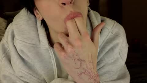 oliver online show from March 20, 10:04 pm