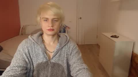 Oliver online show from January 19, 1:59 am