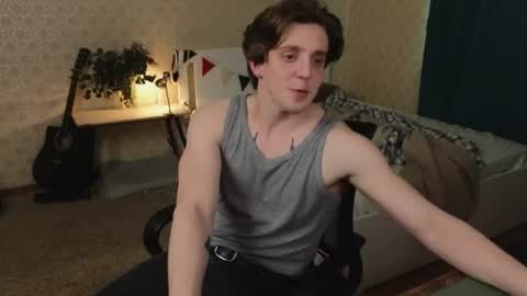 Oliver Evans online show from June 9, 2:22 am