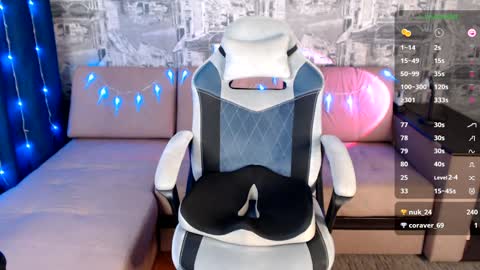 Oliver online show from December 30, 12:09 pm