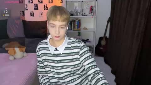 oliver online show from October 5, 2:35 pm