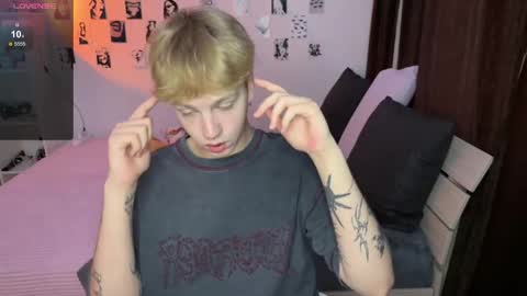 oliver online show from September 16, 8:06 am