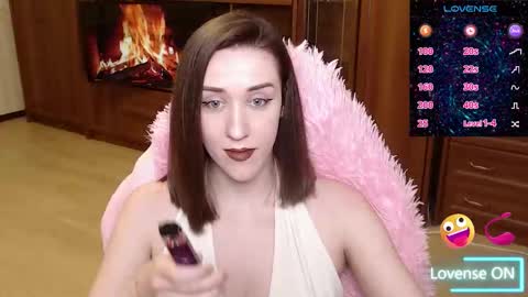 olivia_daze online show from March 10, 11:58 am