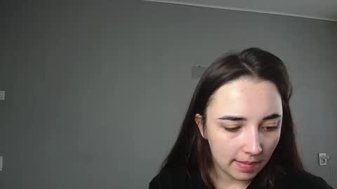 Olivia online show from April 13, 9:13 am