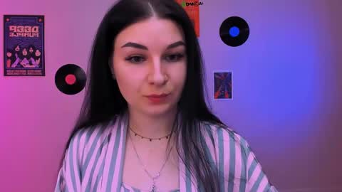Sweet Olivia online show from May 10, 9:15 am