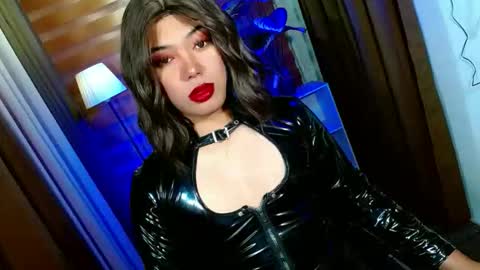 Miss OLIVIA online show from February 22, 10:51 am