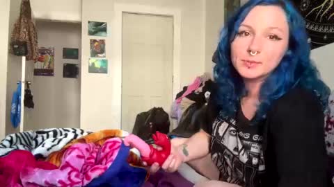 oliviahayze online show from September 11, 4:08 pm