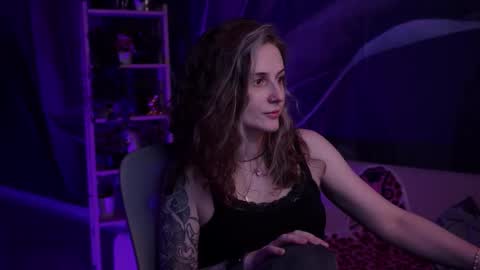 Liv online show from September 17, 5:44 am