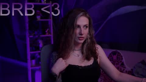 Liv online show from November 12, 2:36 am