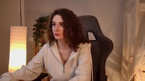 Liv online show from February 16, 6:39 pm