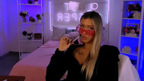 Olivia online show from February 14, 8:21 am