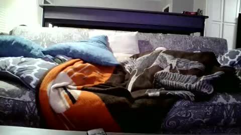 Omar online show from January 8, 11:21 pm