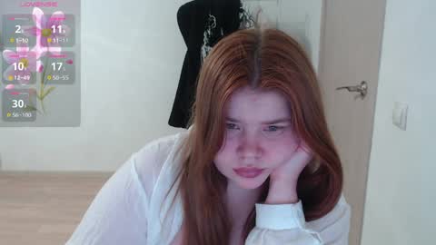  MellY  online show from April 1, 6:16 pm