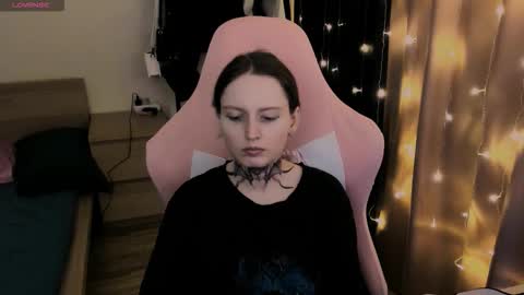 on_yxxx online show from November 4, 9:05 pm