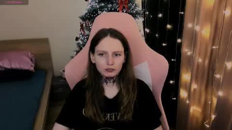 on_yxxx online show from December 4, 8:19 pm