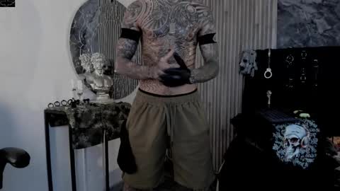     ... online show from November 7, 4:15 am